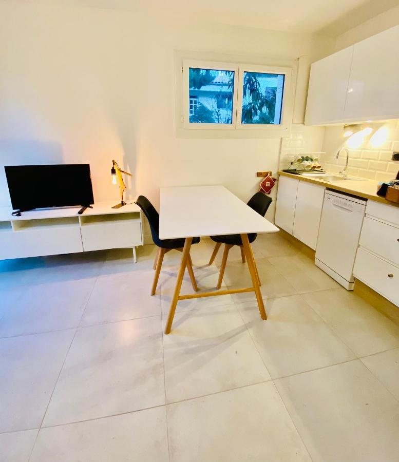 Les Pieds Dans Le Sable Apartment Argeles-sur-Mer Exterior photo